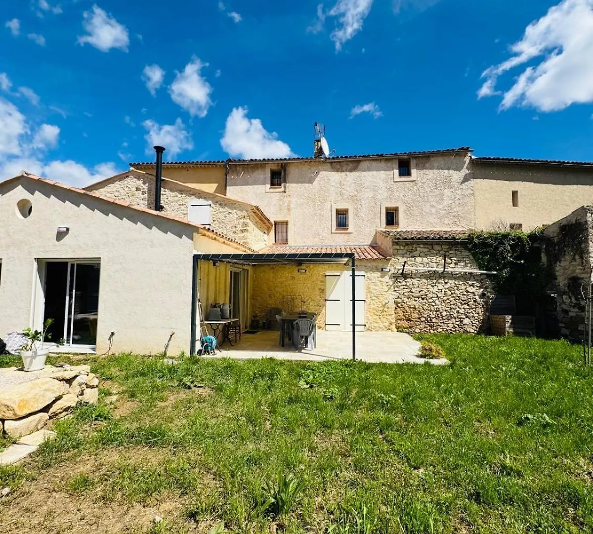Villa Maison De Charme - Jardin - Parking - Proche Cea Cadarache - Iter Saint-Paul-les-Durance France